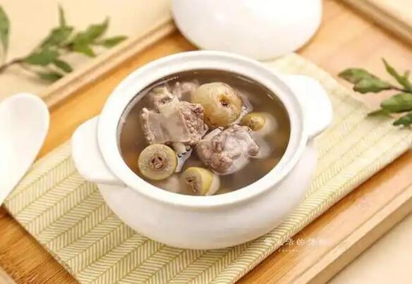 哺乳期妈妈可以吃鸡蛋吗-【哺乳期可以吃毛豆么】哺乳期能吃毛鸡蛋吗会回奶吗 - 哺乳期能吃毛鸡蛋吗网